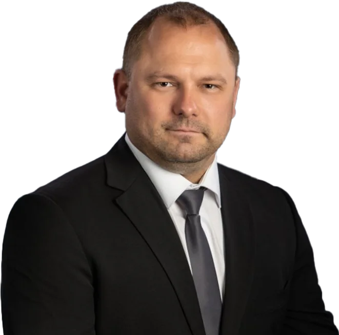 Dr. Luke Mosel, a doctor at out pain management clinic.